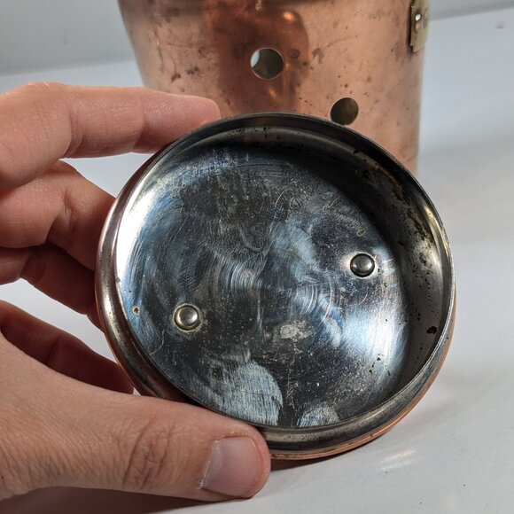 Vintage patinated copper garlic keeper with lid made in Korea - Picture 10 of 10